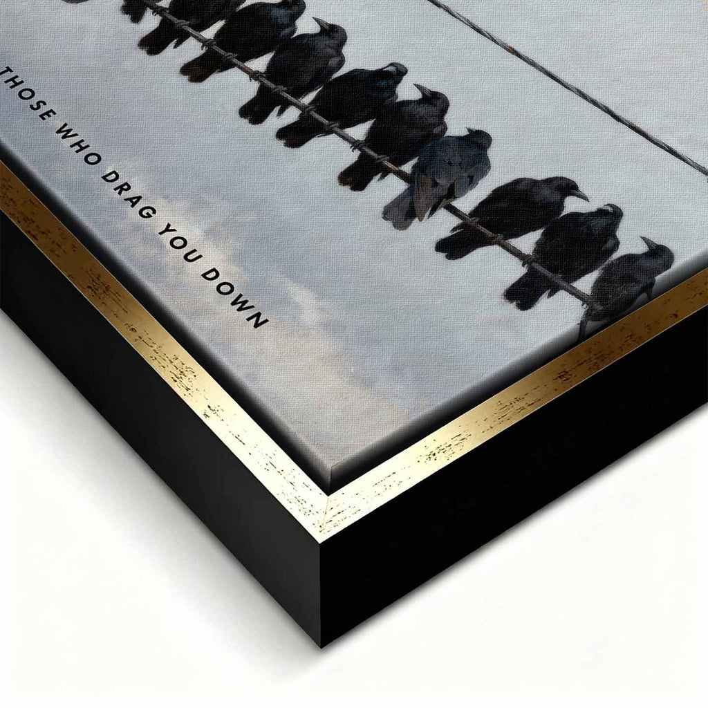 motywacyjny Obraz na płótnie Better to Walk Alone – biała gołębica pośród czarnych ptaków, symbol niezależności i siły charakteru, sztuka Huephant.