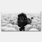 Motywacyjny obraz z Lwem na płótnie Lion Dominance – czarny lew wśród białych owiec z napisem „Dominance Is a Choice”, symbol siły i przywództwa.