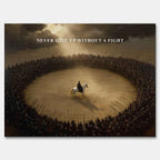 Motywacyjny Obraz na płótnie Never Give Up Without a Fight – wojownik na białym koniu otoczony armią, symbol odwagi i determinacji, dzieło Huephant.