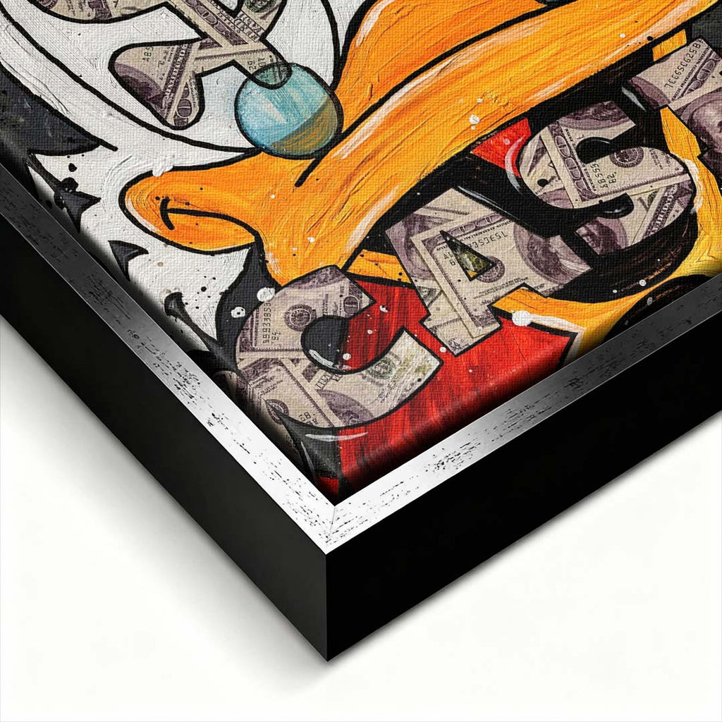 Nowoczesny obraz na płótnie pop-art z bliskim kadrem na oczy kaczora wypełnione symbolami dolarów i napisem Cash. Wydruk galeryjny.