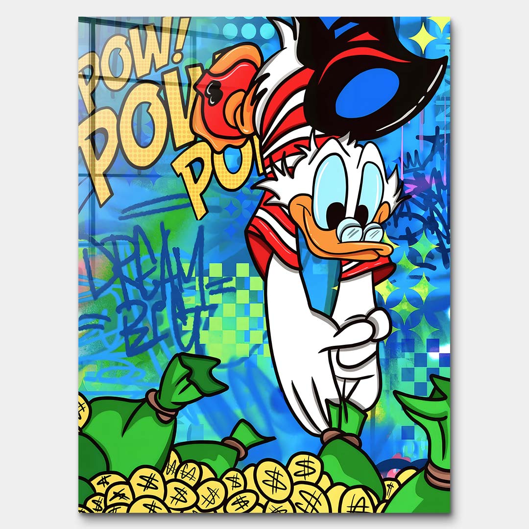 Nowoczesny obraz pop-art na szkle akrylowym przedstawiający kaczora skaczącego do złotych monet na tle graffiti z napisem Dream Big. Wydruk galeryjny Huephant.