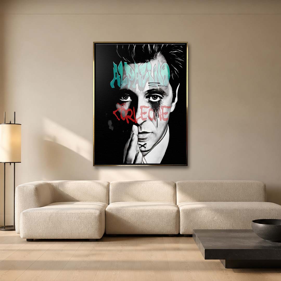 Czarno-biały obraz na płótnie Alpacino Corleone z Ojca Chrzestnego. Wydruk galeryjny w stylu street art z niebieskim napisem Al Pacino i czerwonym Don Corleone.
