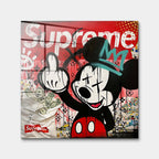 Nowoczesny obraz na szkle akrylowym w stylu pop-art przedstawiający postać rysunkową myszki w klimacie street art, wydruk galeryjny.