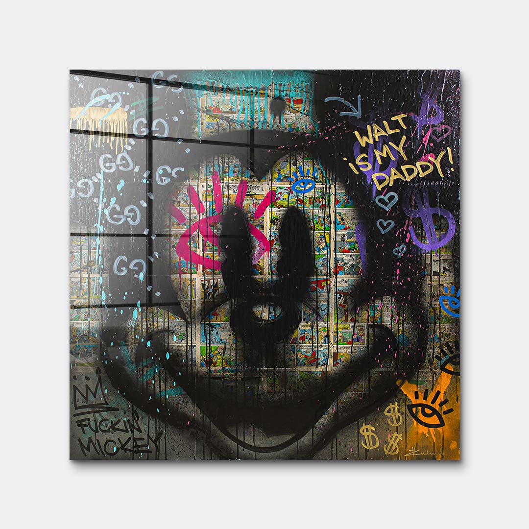 Mroczny obraz na szkle akrylowym w stylu graffiti przedstawiający sylwetkę znanej myszki na komiksowym tle. Nowoczesny wydruk galeryjny.