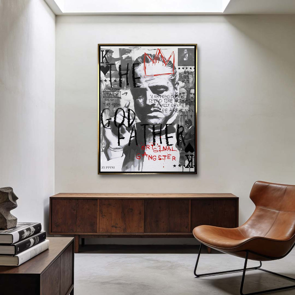Czarno-biały obraz na płótnie Godfather OG. Filmowy kolaż pop art z portretem Don Corleone, czerwoną koroną i angielskim cytatem o rodzinie i prawdziwym mężczyźnie.