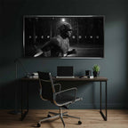 obraz na płótnie david goggins keep going motywacyjny czarno bialy bieg w deszczu