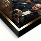 Motywacyjny obraz na płótnie Mafia Summit przedstawiający Tony Montana Scarface, Tony Soprano Gandolfini, Pablo Escobar, Al Capone i The Godfather przy jednym stole, w klimacie luksusu, władzy i mafijnej dominacji.