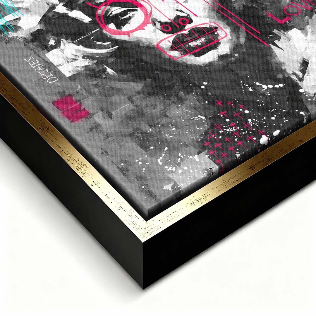 Czarno-biały obraz na płótnie z portretem Marilyn Monroe, napisem Trust No One i różowym graffiti. Nowoczesny wydruk galeryjny pop-art Huephant.