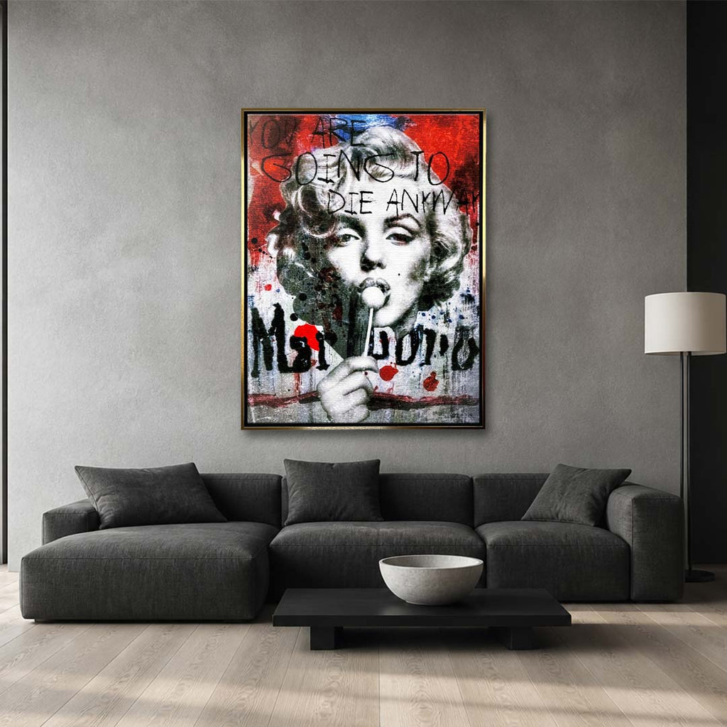 Nowoczesny obraz na płótnie Marilyn Monroe Marlboro. Wydruk galeryjny pop art z lizakiem, czarnym napisem Marlboro i tekstem You are going to die anyway.