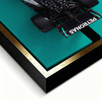 obraz na płótnie f1 mercedes amg petronas bolid z lotu ptaka turkus czarny motorsport