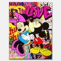 Obraz na płótnie Mouse Love – stylizowana para myszek, różowy napis LOVE i kolorowy kolaż pop art, nowoczesny wydruk galeryjny.