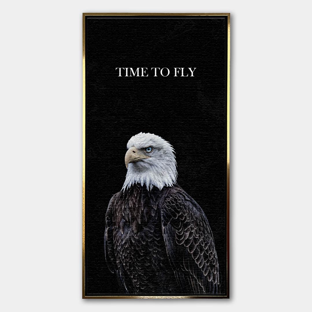 Obraz na płótnie przedstawiający dumnego orła na czarnym tle z napisem Time To Fly, sztuka nowoczesna, wydruk galeryjny w wysokiej rozdzielczości.
