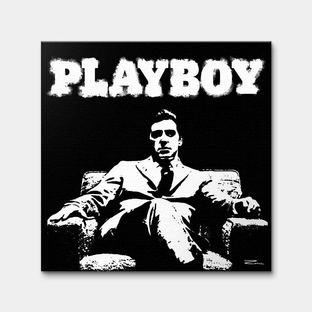 Nowoczesny czarno-biały obraz na płótnie przedstawiający Michaela Corleone z filmu Ojciec Chrzestny pod napisem Playboy. Wydruk galeryjny pop-art.