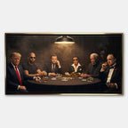 Obraz "Poker Deal" na płótnie przedstawiający sławne postacie grające w pokera: Donald Trump, Andrew Tate, Leonardo DiCaprio (Wilk z Wall Street), Al Pacino (Scarface), Morgan Freeman i Marlon Brando (Ojciec Chrzestny) przy stole pełnym złota i żetonów.