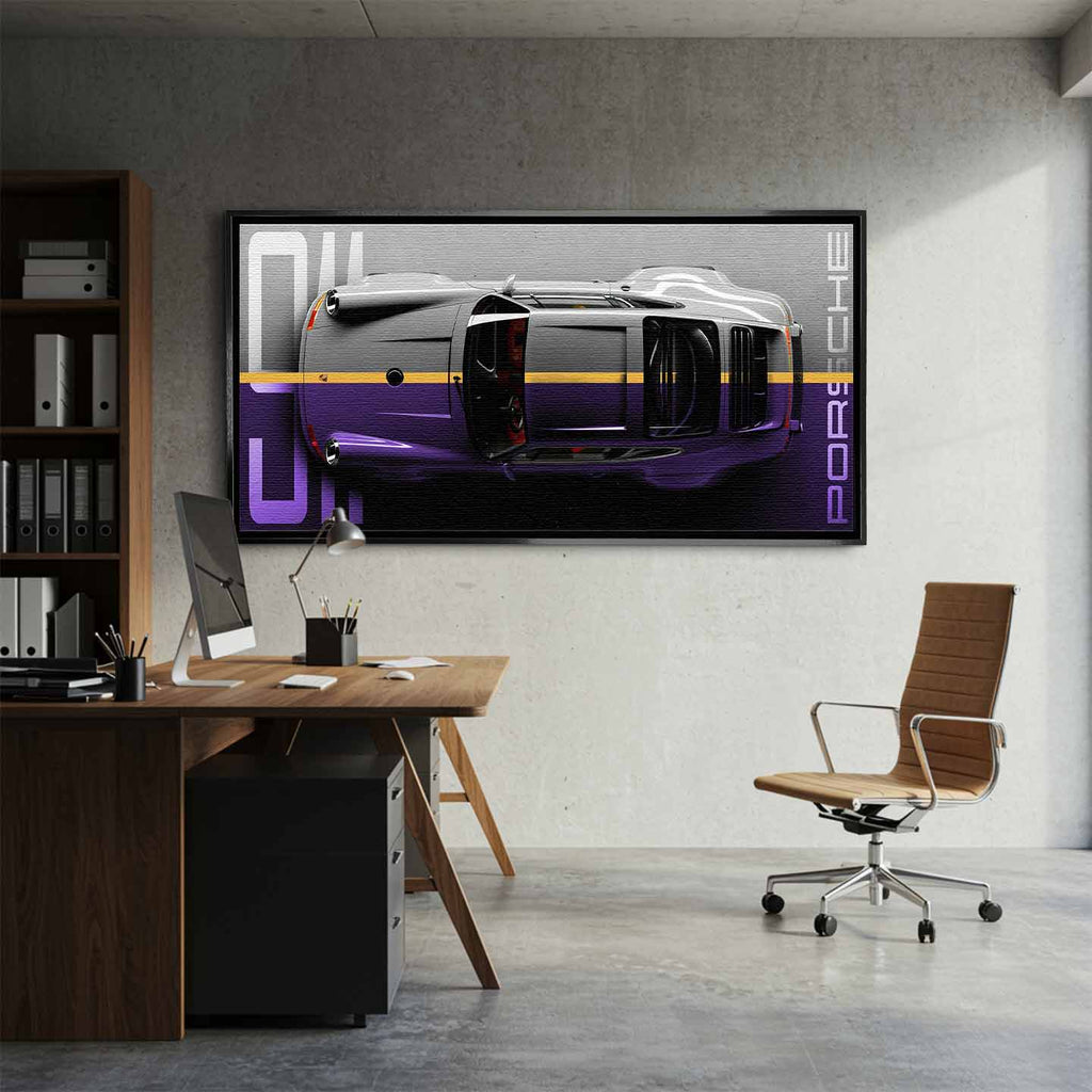 Obraz na płótnie Porsche 911 – widok z góry na kultowy samochód w odcieniach szarości i fioletu, symbol elegancji i motoryzacyjnej pasji.