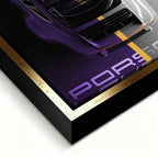 Obraz na płótnie Porsche 911 – widok z góry na kultowy samochód w odcieniach szarości i fioletu, symbol elegancji i motoryzacyjnej pasji.