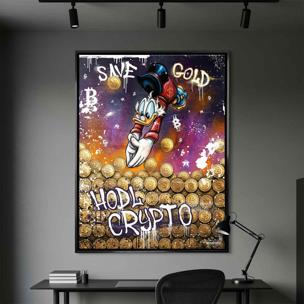 Obraz na płótnie Save Gold Hodl Crypto, street art z kaczą postacią, złotymi monetami kryptowalut i graffiti w fioletowo-złotej kolorystyce.