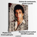 Obraz na płótnie przedstawiający Scarface Tony’ego Montanę z cygarem na tle banknotów dolarowych – symbol siły, władzy i bezkompromisowego sukcesu.