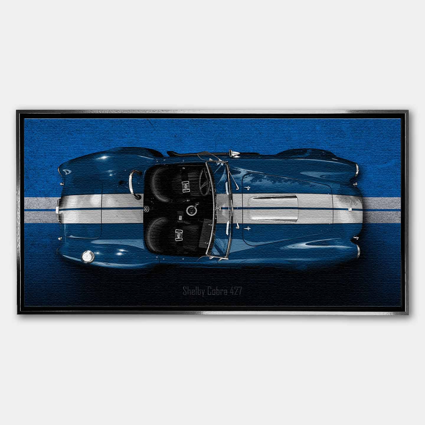Obraz na płótnie Shelby Cobra 427 – widok z góry na niebieską klasyczną Cobrę z białymi pasami, motoryzacyjna sztuka.