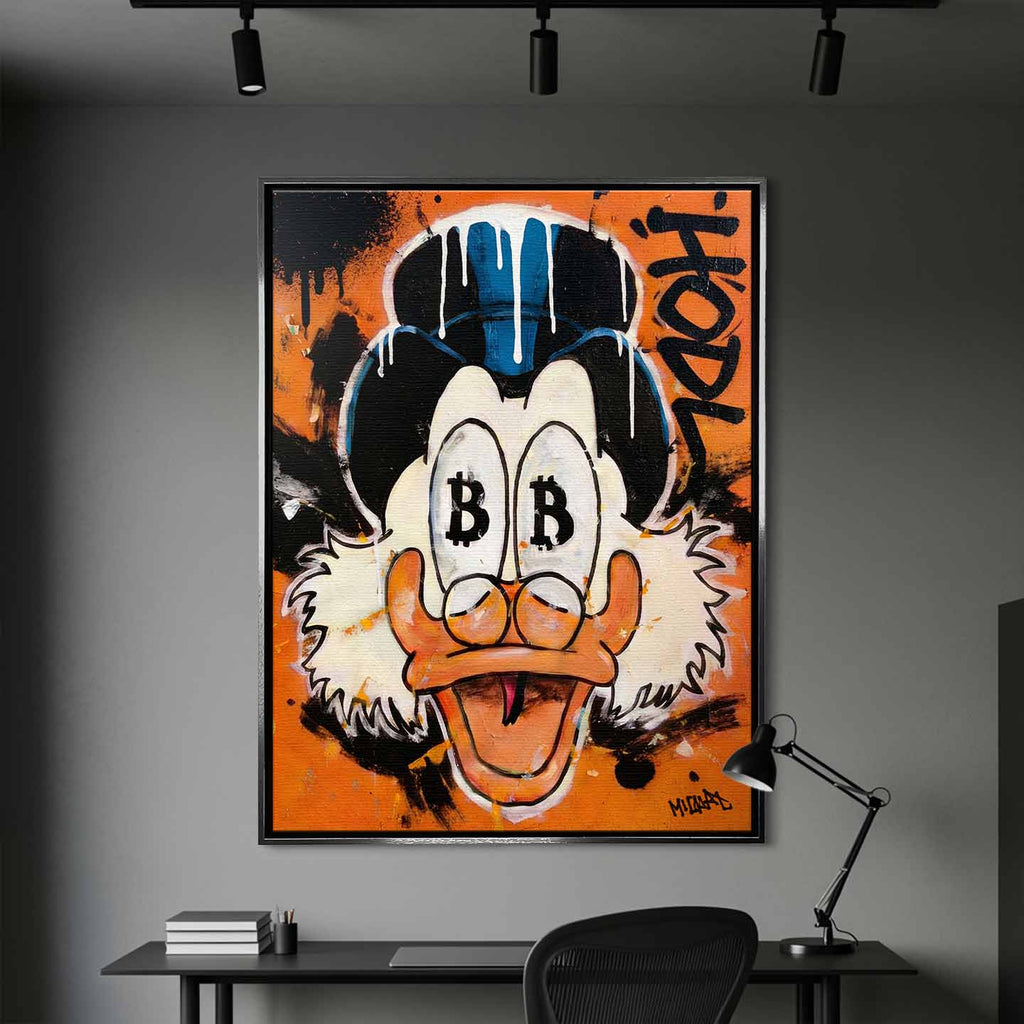 Nowoczesny obraz na płótnie Sknerus McKwacz HODL Duck, pop-art z symbolem Bitcoin w oczach i graffiti, wydruk galeryjny, sztuka nowoczesna na pomarańczowym tle.