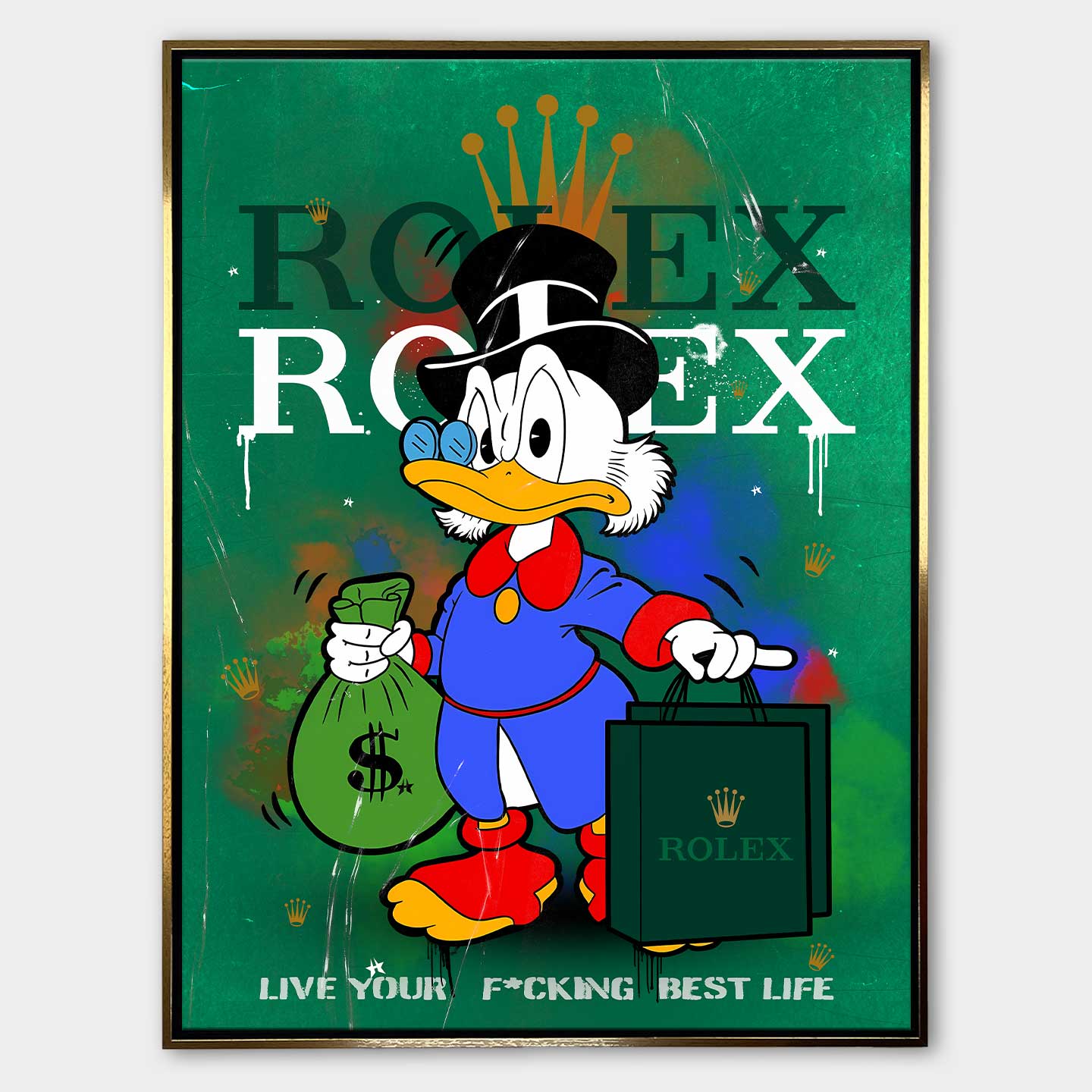 Obraz na płótnie Sknerus McKwacz „Rolex Duck” – Sknerus McKwacz trzymający torbę Rolex i worek pieniędzy, na zielonym tle, symbol luksusu, bogactwa i sukcesu.