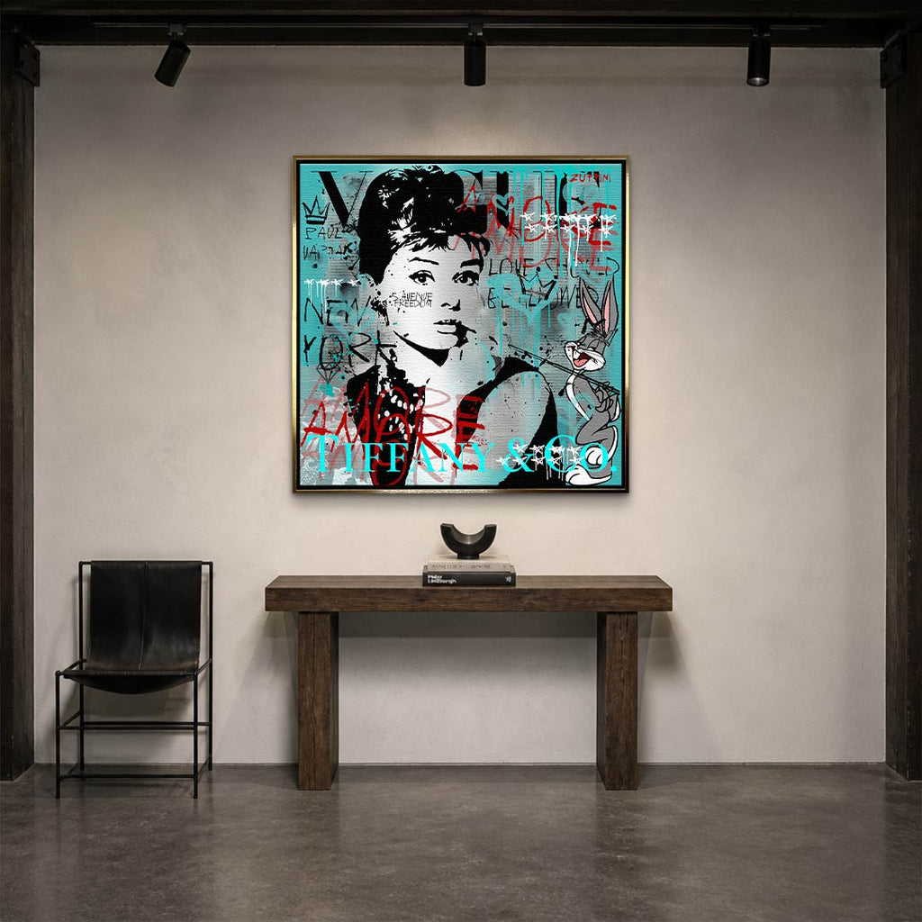 Nowoczesny obraz na płótnie Audrey Hepburn i Królik Bugs, styl pop-art i graffiti, turkusowe tło, wydruk galeryjny Huephant, sztuka do biura i salonu.