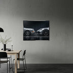 Obraz Old vs New 01 – srebrna rama – aranżacja we wnętrzu – Huephant