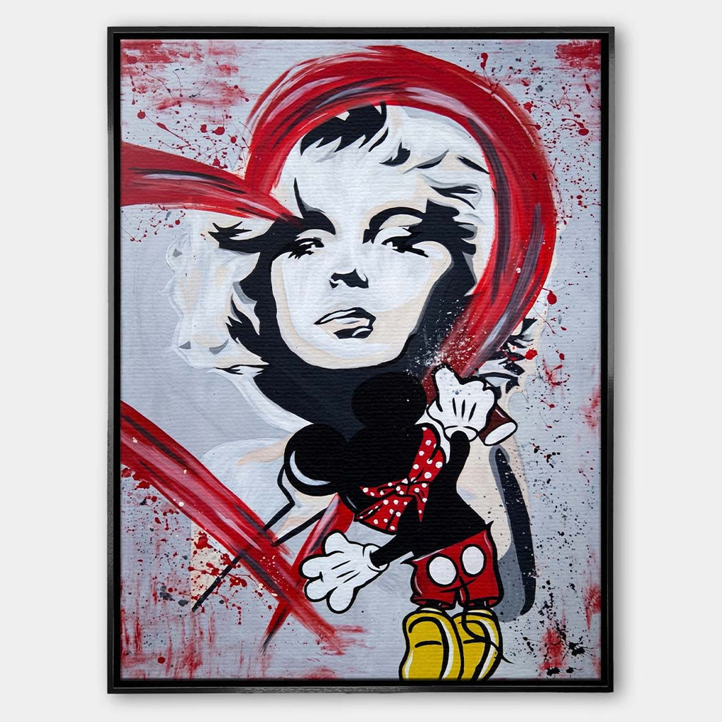 Nowoczesny obraz na płótnie pop-art z czarno-białym portretem kobiety, czerwonym graffiti i rysunkową postacią czarnej myszki z puszką sprayu.