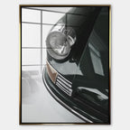 Obraz Headlight – Szkło akrylowe – Złota rama – Huephant