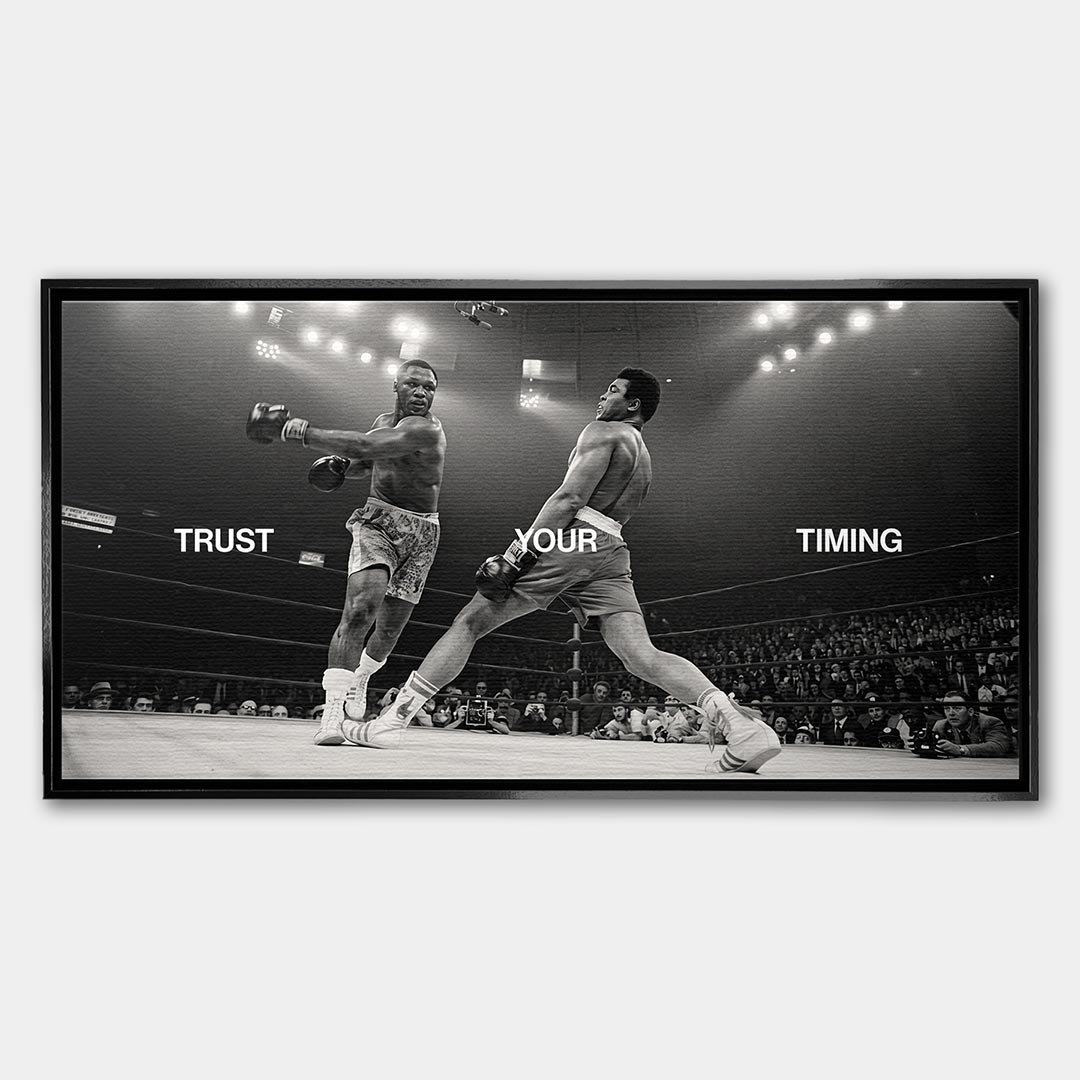 Obraz Trust Your Timing – Płótno – Czarna rama – Huephant