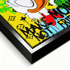 Obraz na płótnie Make Money Not Friends. Nowoczesna sztuka i wydruk galeryjny pop-art ze Sknerusem McKwaczem, plikiem banknotów i monogramem luksusowej marki.