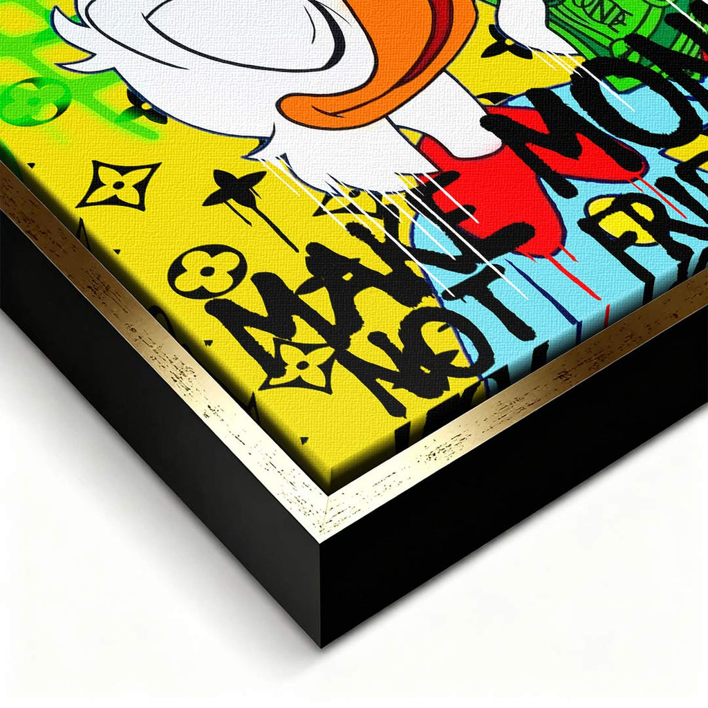 Obraz na płótnie Make Money Not Friends. Nowoczesna sztuka i wydruk galeryjny pop-art ze Sknerusem McKwaczem, plikiem banknotów i monogramem luksusowej marki.